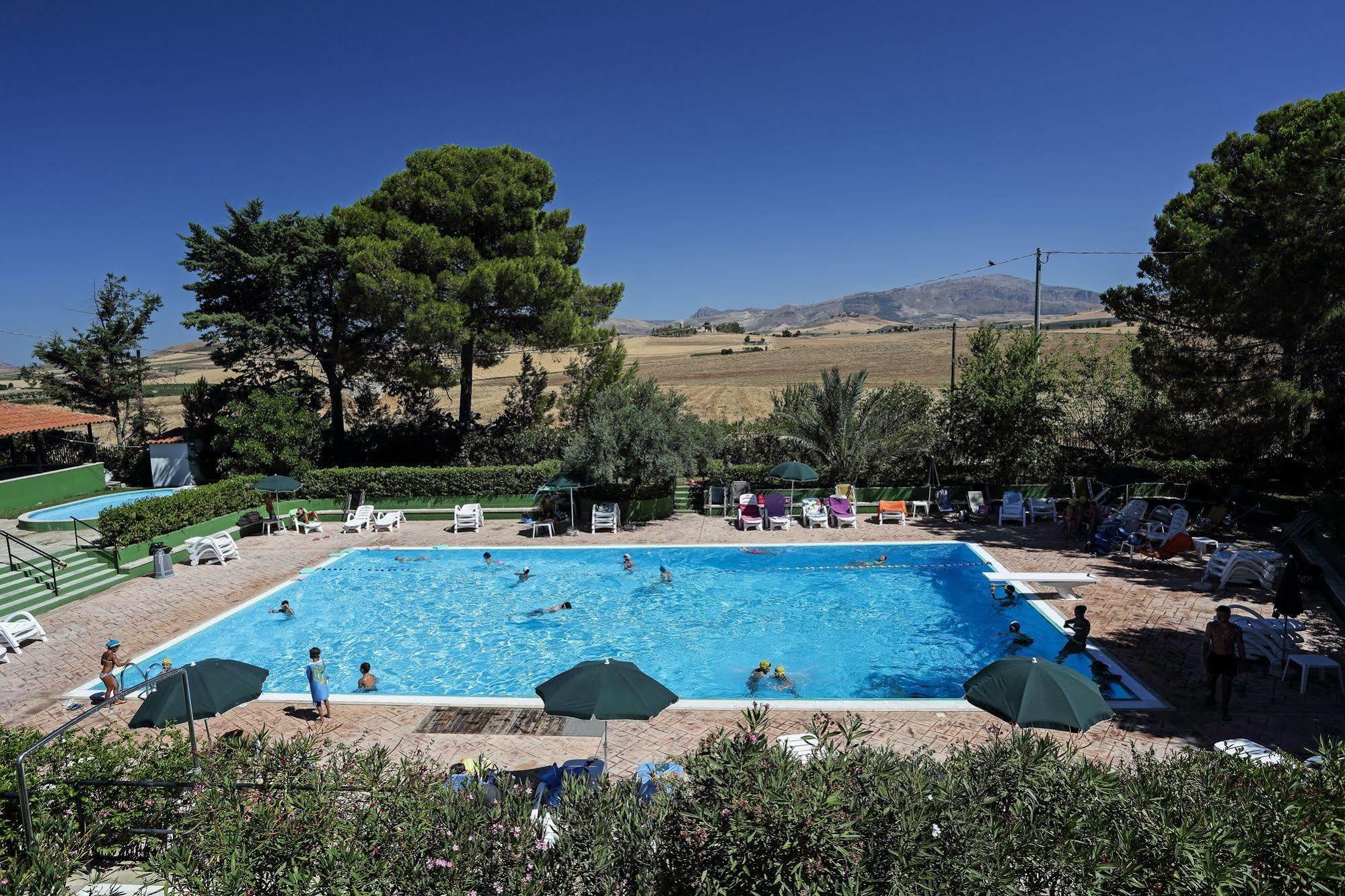 Agriturismo Tenute Pollara Roccamena Eksteriør bilde