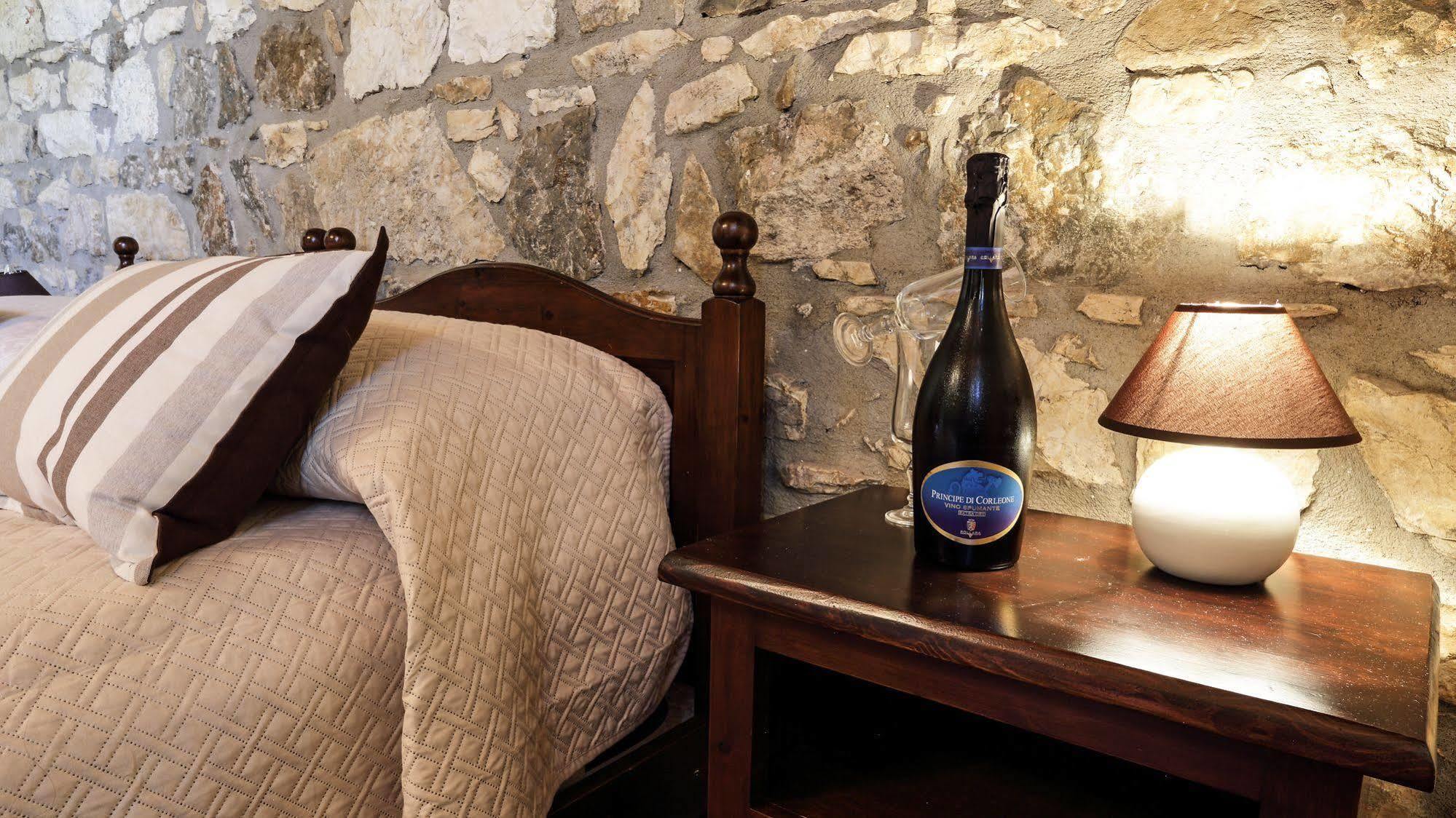 Agriturismo Tenute Pollara Roccamena Eksteriør bilde
